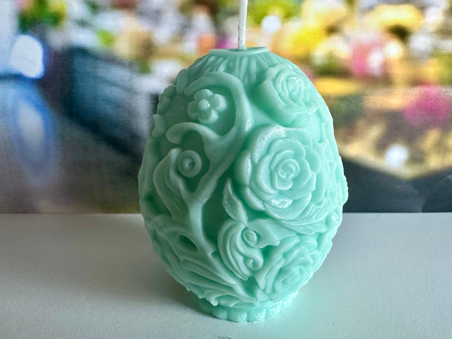 Rose Detailed Egg Shaped Candle
