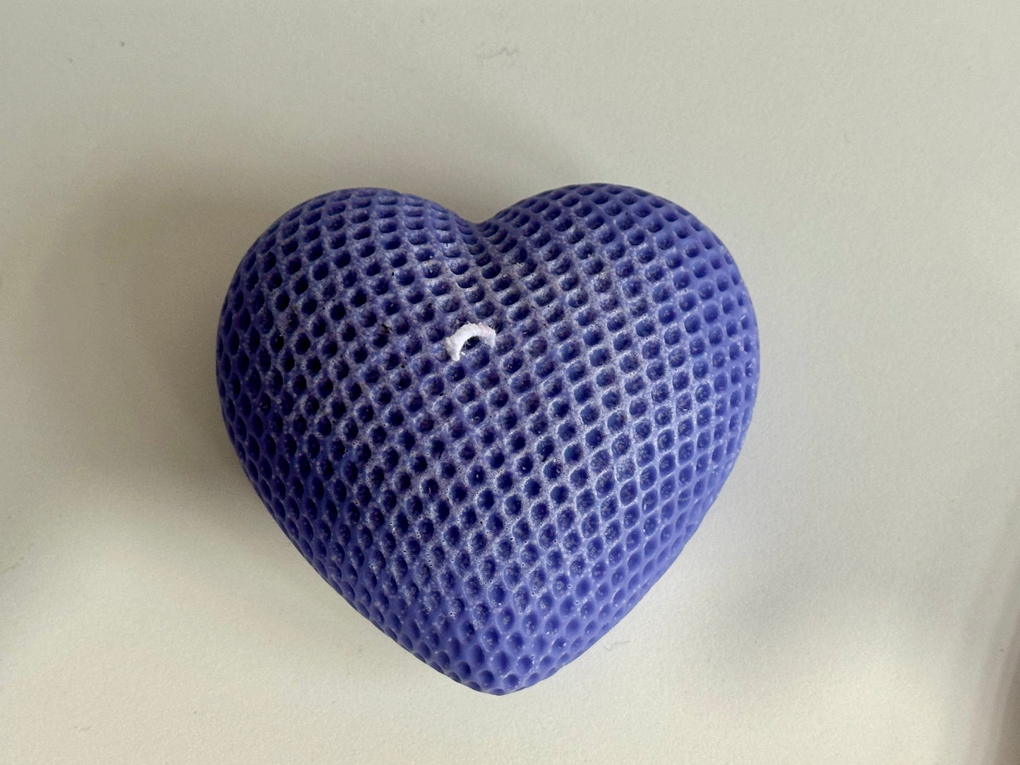 Mesh Design Heart Candle